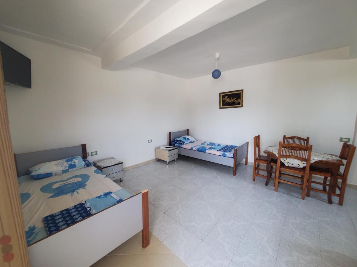 Guest House Vlorë エクステリア 写真
