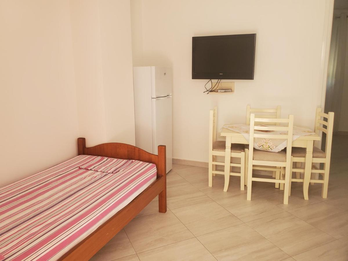 Guest House Vlorë エクステリア 写真