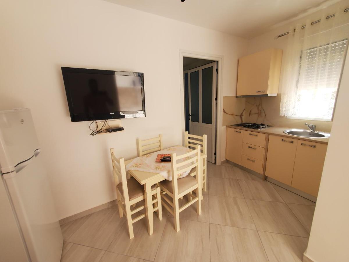 Guest House Vlorë エクステリア 写真