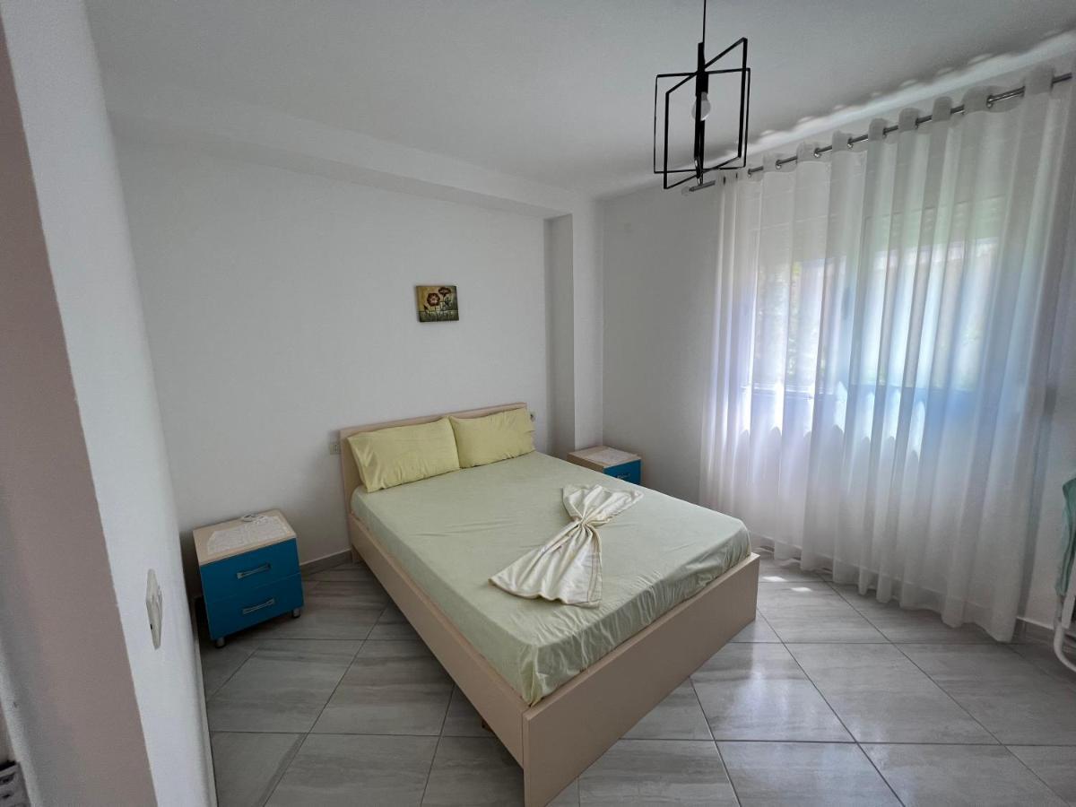 Guest House Vlorë エクステリア 写真