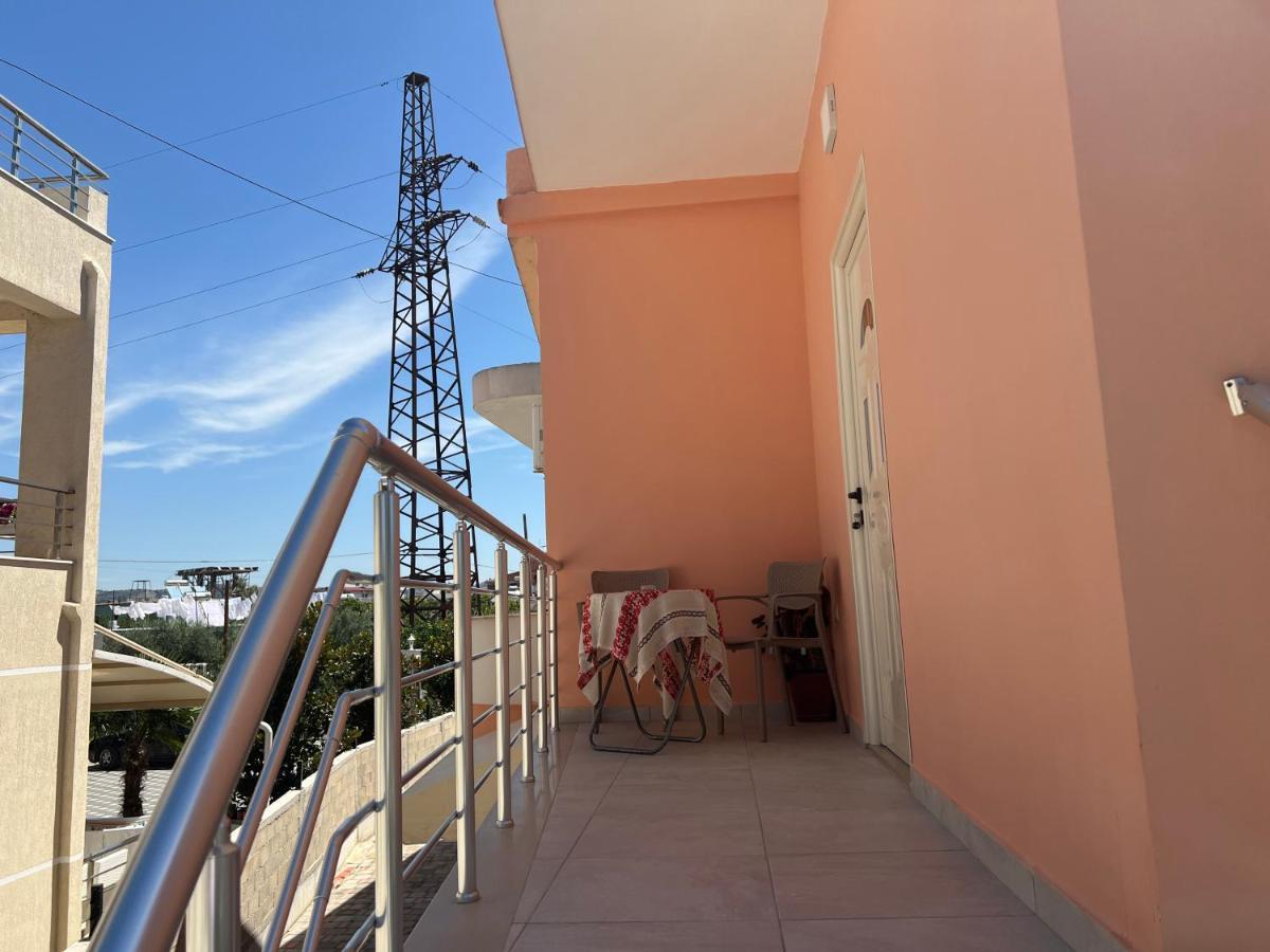 Guest House Vlorë エクステリア 写真