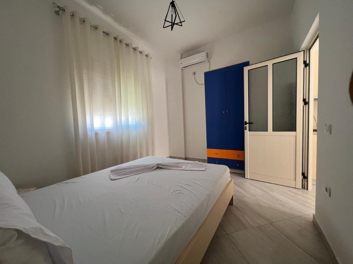 Guest House Vlorë エクステリア 写真