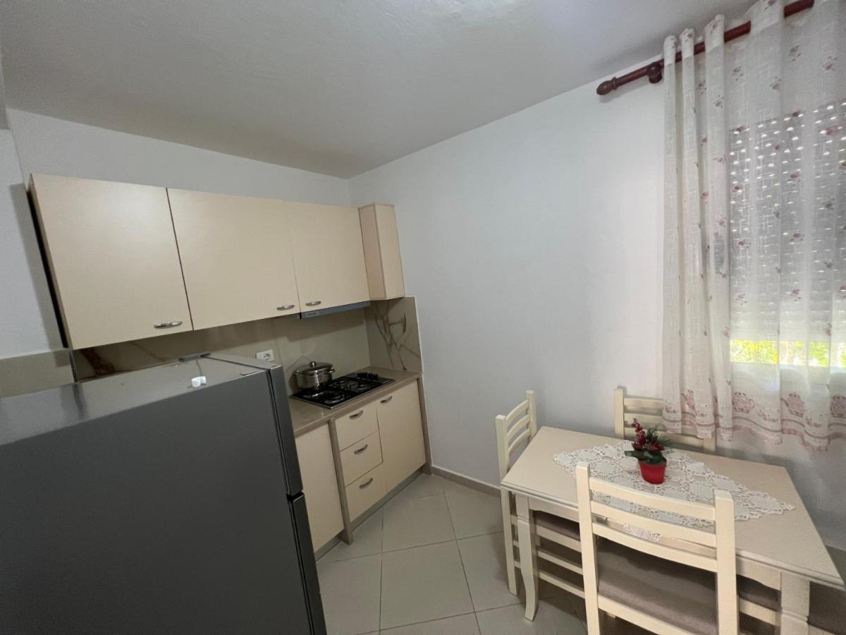 Guest House Vlorë エクステリア 写真