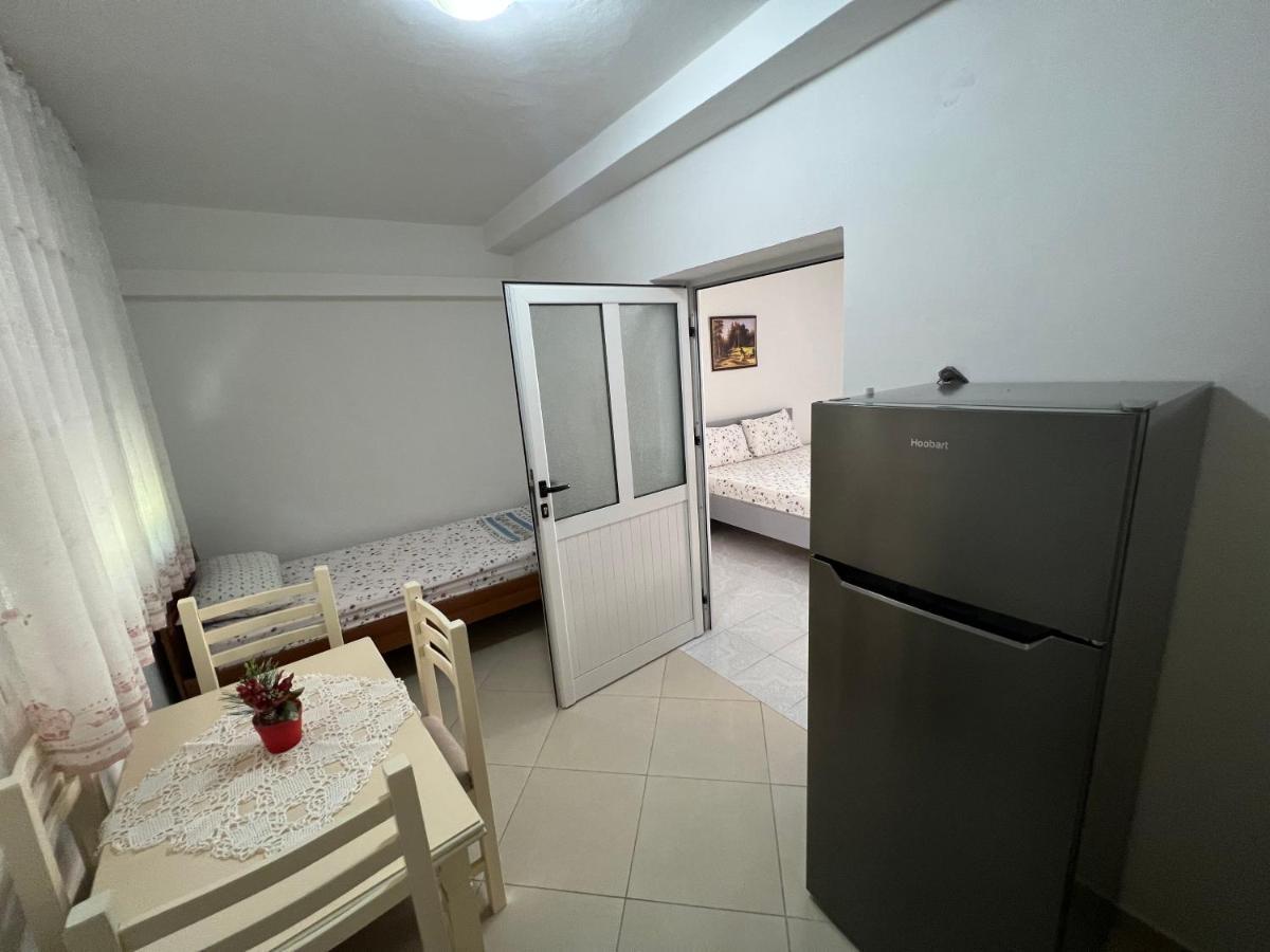 Guest House Vlorë エクステリア 写真
